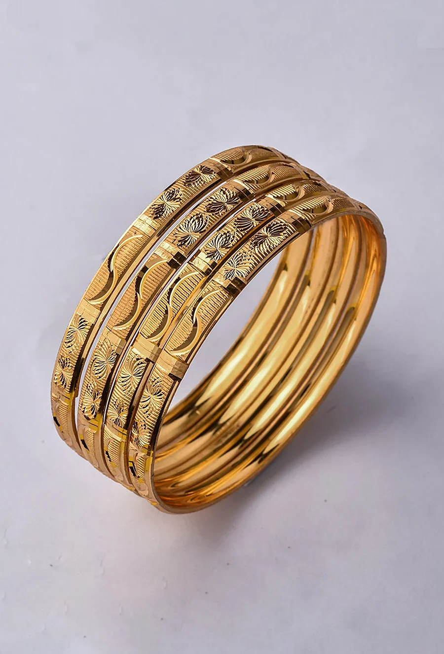 Golden Gold-Plated Bangle Set for Saree and Kurti Styling