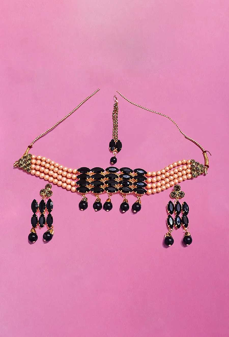 Black and White Pearl-Style Traditional Necklace for Parties