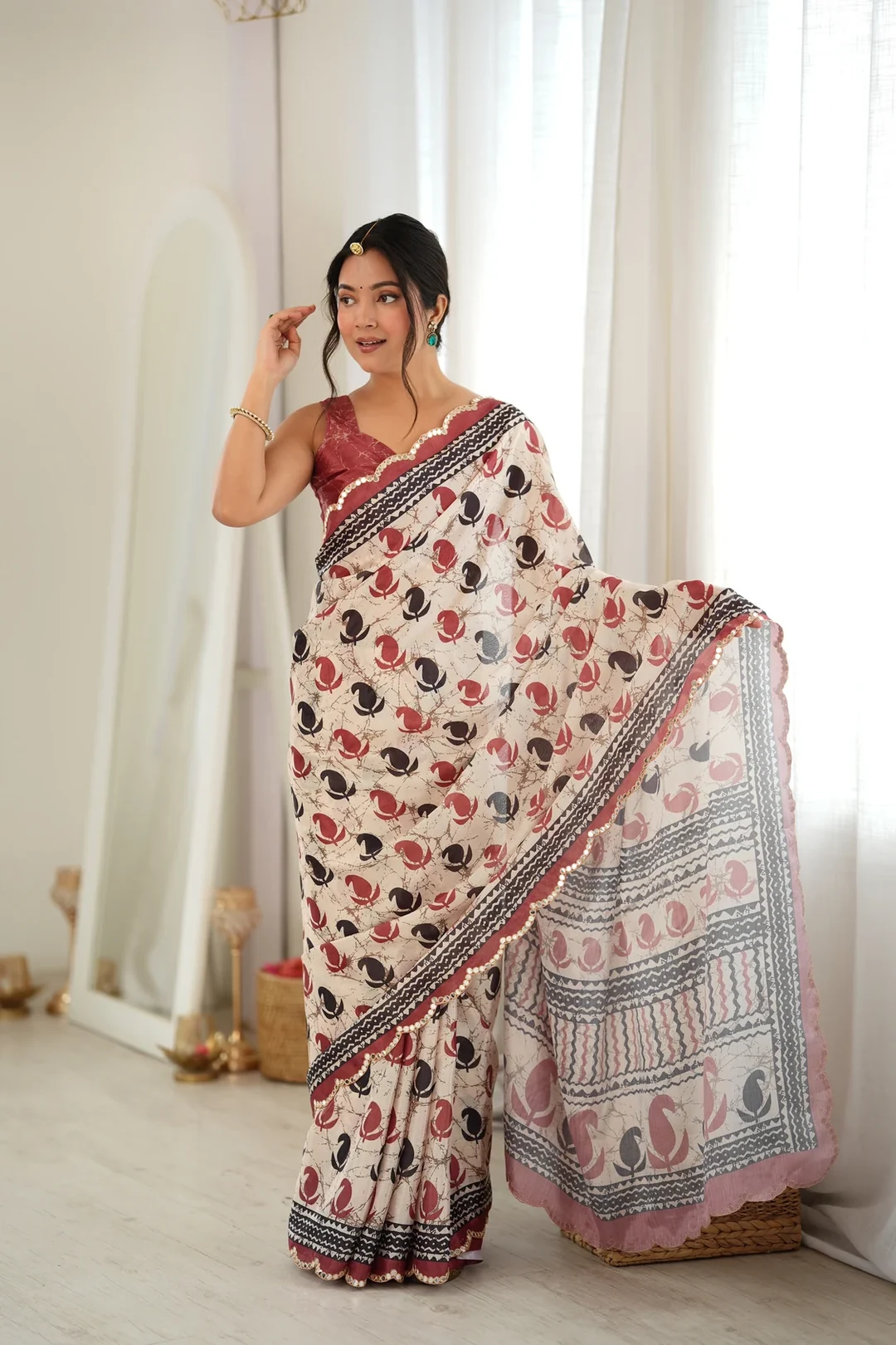 Multicolour Abstract Motif Chinon Saree with Mirror Cut Work